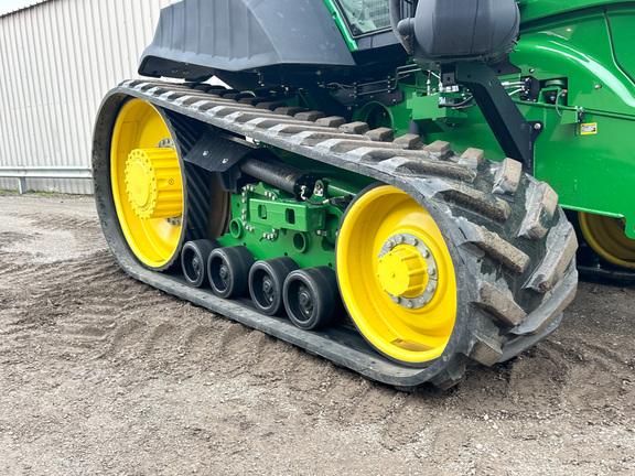 2022 John Deere 9RT 570 Tractor Rubber Track