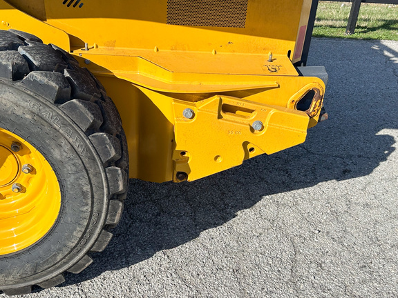 2023 John Deere 324G Skid Steer Loader