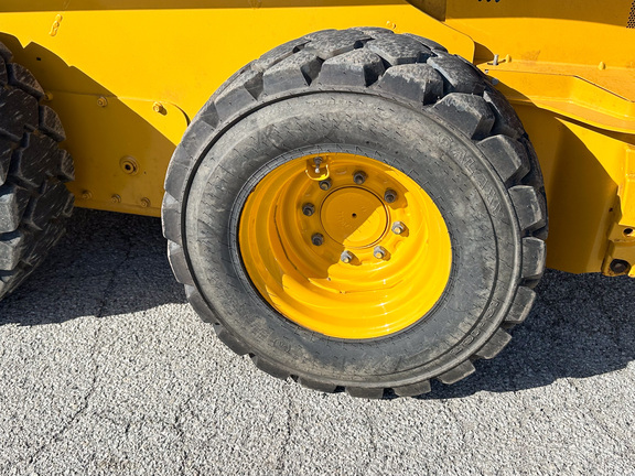 2023 John Deere 324G Skid Steer Loader