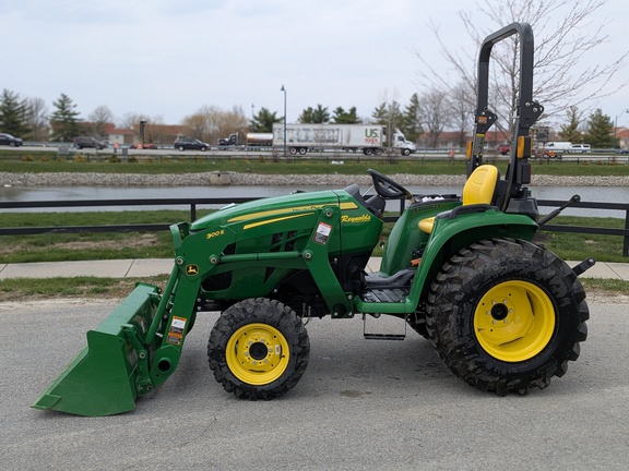2023 John Deere 3038E Tractor Compact