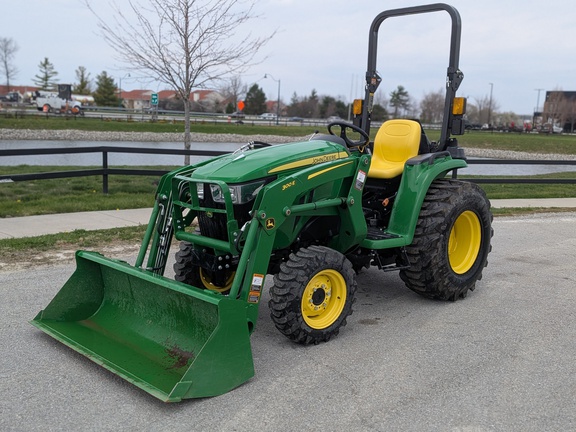 2023 John Deere 3038E Tractor Compact