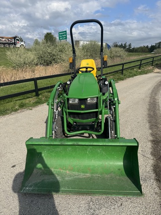 John Deere 1025R Tractor Compact