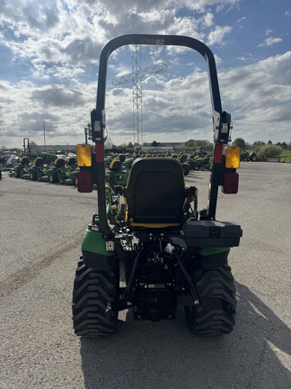 John Deere 1025R Tractor Compact