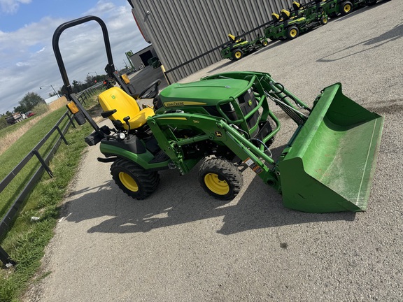 John Deere 1025R Tractor Compact