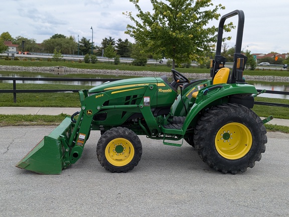2021 John Deere 3025D Tractor Compact