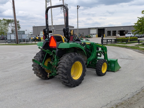 2021 John Deere 3025D Tractor Compact