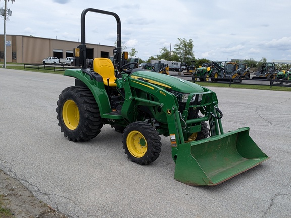 2021 John Deere 3025D Tractor Compact