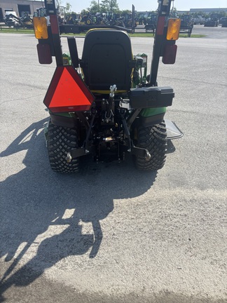 2023 John Deere 1025R Tractor Compact
