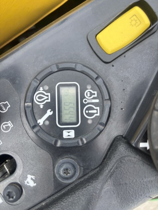 2024 John Deere Z950M Mower/Zero Turn