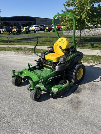 2023 John Deere Z920M Mower/Zero Turn