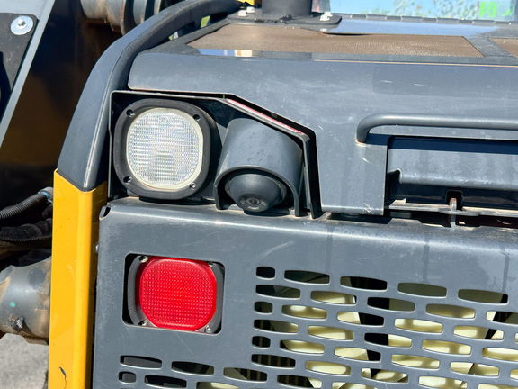2019 John Deere 324G Skid Steer Loader