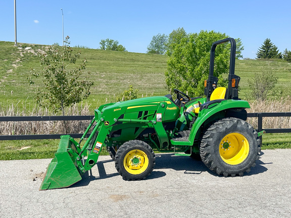 2019 John Deere 3025D Tractor Compact