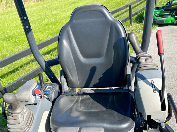 2022 John Deere 17G Excavator Mini
