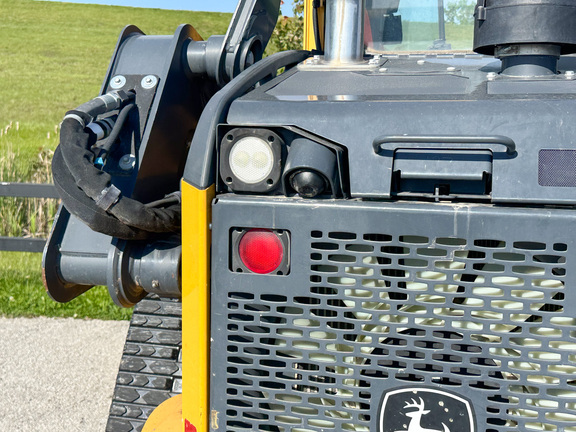 2021 John Deere 325G Compact Track Loader