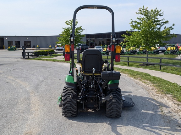 2021 John Deere 1025R Tractor Compact