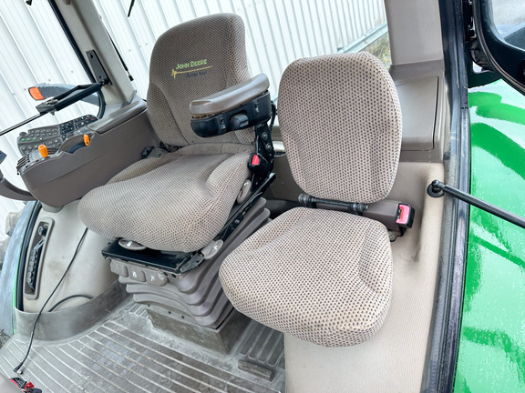 2013 John Deere 8335R Tractor