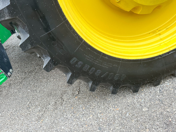 2013 John Deere 8335R Tractor