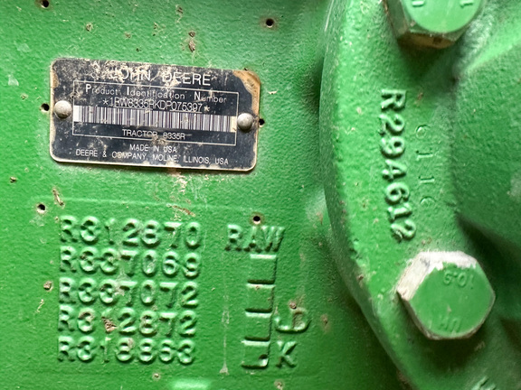2013 John Deere 8335R Tractor