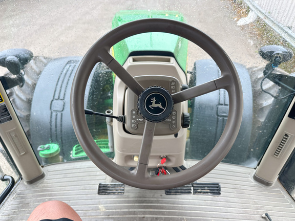 2013 John Deere 8335R Tractor