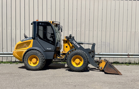 2021 John Deere 304L Compact Utility Loader