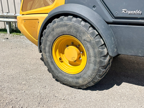 2021 John Deere 304L Compact Utility Loader