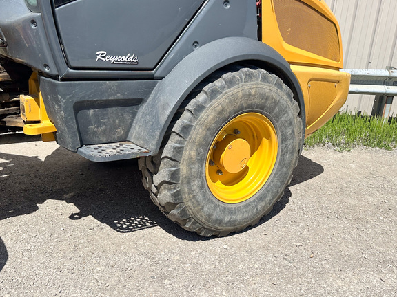 2021 John Deere 304L Compact Utility Loader