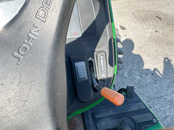 2022 John Deere 3038E Tractor Compact
