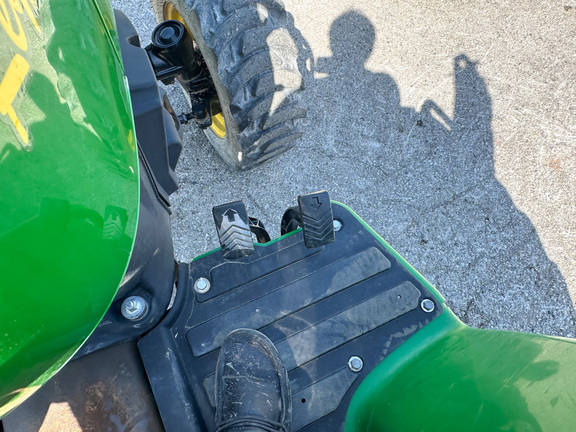 2022 John Deere 3038E Tractor Compact