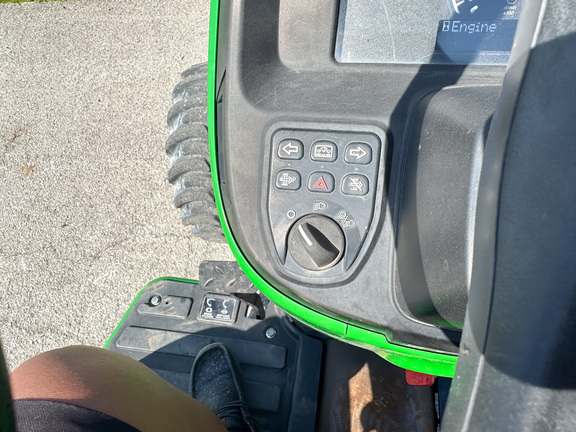 2022 John Deere 3038E Tractor Compact