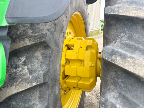 2018 John Deere 8400R Tractor