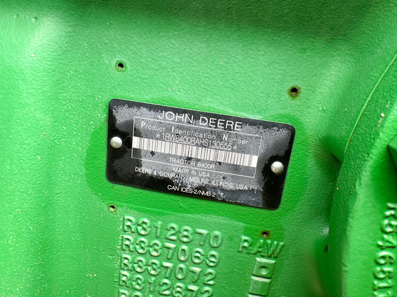 2018 John Deere 8400R Tractor