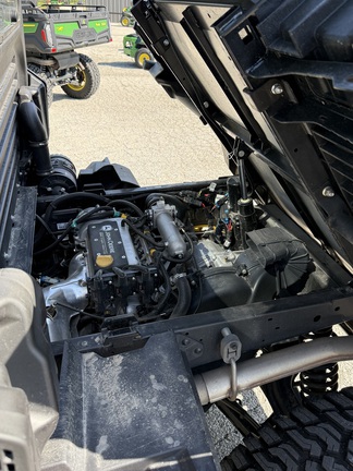 2025 John Deere XUV 845M HVAC Cab ATV
