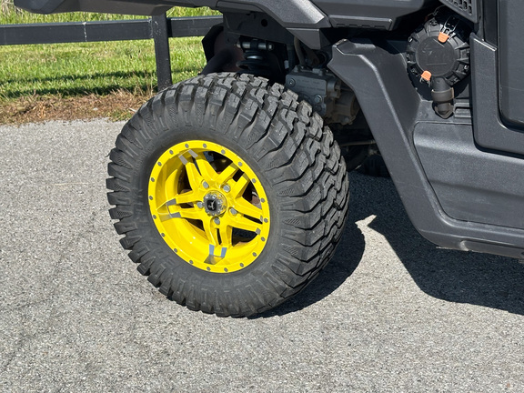 John Deere XUV 845M HVAC Cab ATV