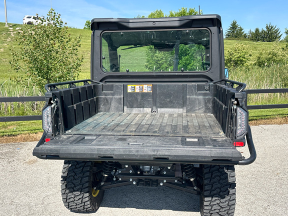 2025 John Deere XUV 845M HVAC Cab ATV