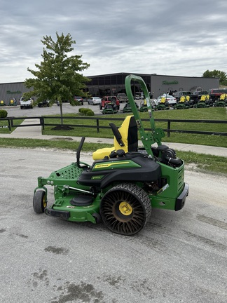 2024 John Deere Z930M Mower/Zero Turn