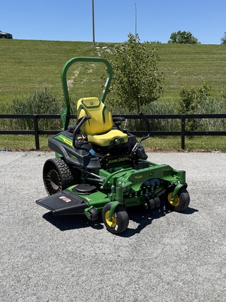 2022 John Deere Z930M Mower/Zero Turn