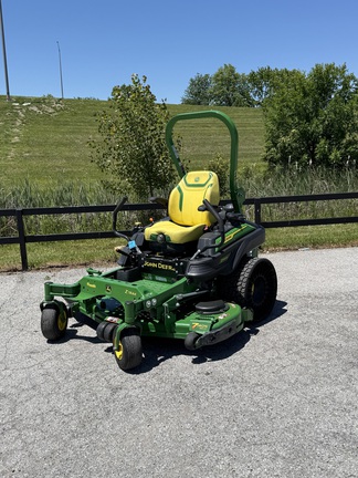 2022 John Deere Z930M Mower/Zero Turn