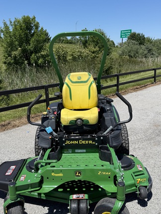 2022 John Deere Z930M Mower/Zero Turn