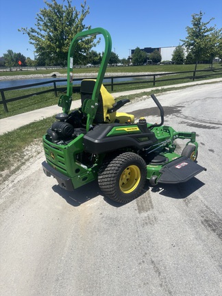 2025 John Deere Z950M Mower/Zero Turn