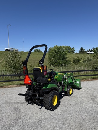 2026 John Deere 1025R Tractor Compact