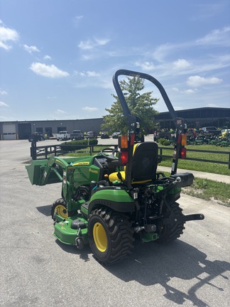 2022 John Deere 1025R Tractor Compact