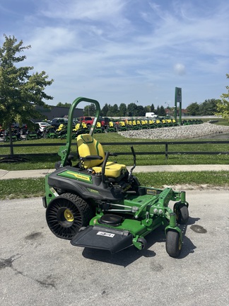 2022 John Deere Z950M Mower/Zero Turn