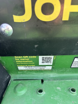 2022 John Deere Z950M Mower/Zero Turn