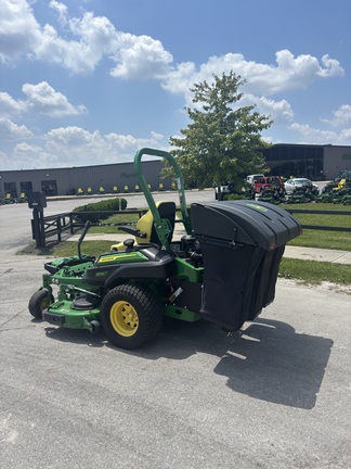 2023 John Deere Z970R Mower/Zero Turn