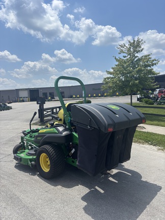 2023 John Deere Z970R Mower/Zero Turn