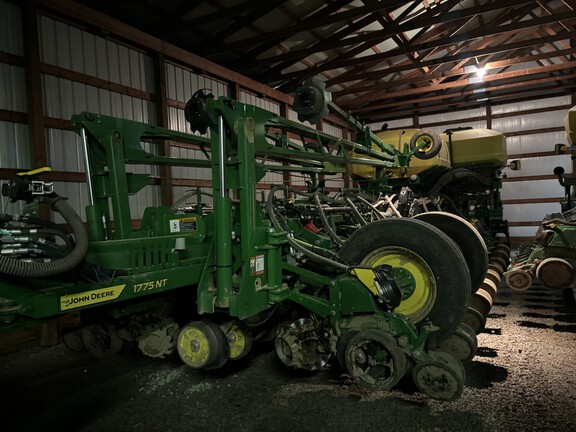 2022 John Deere 1775NT Planter