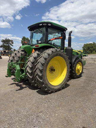 2013 John Deere 8335R Tractor