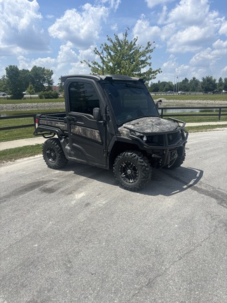 2024 John Deere XUV 835R ATV