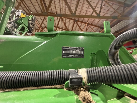 2024 John Deere 1795 Planter