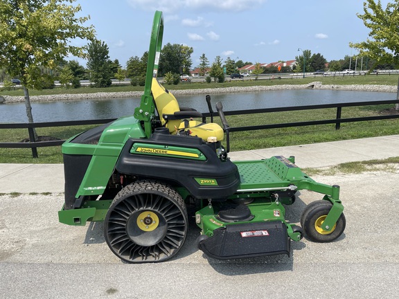 2022 John Deere Z997R Mower/Zero Turn